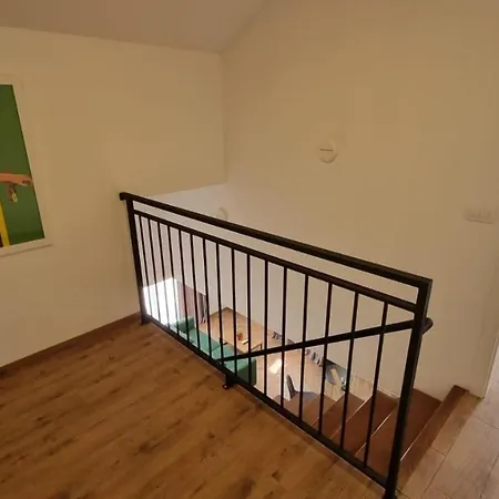 Noel 1 Apartment